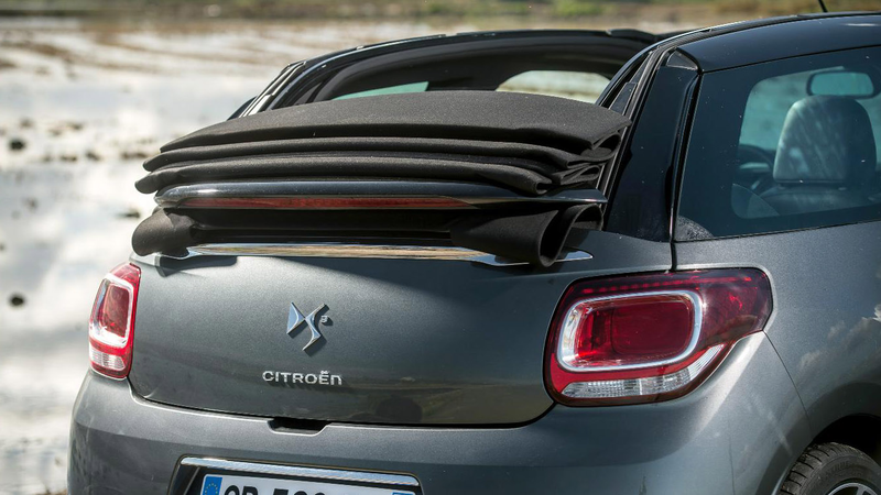 Illustration for article titled The Citroën DS3 Cabrio Is Funky And French